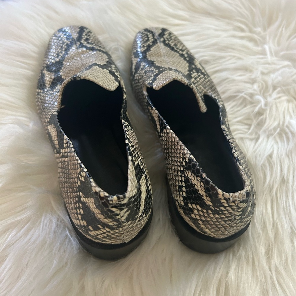 Via Spiga Baudelaire Loafer - Picture 2 of 5